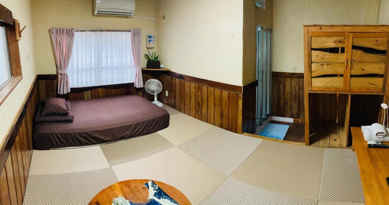 ペンションやいま日和 Hotel Ishigaki  Ngoại thất bức ảnh