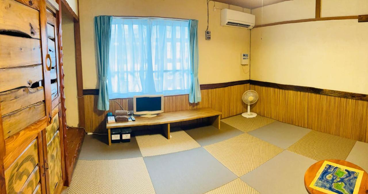 ペンションやいま日和 Hotel Ishigaki  Ngoại thất bức ảnh