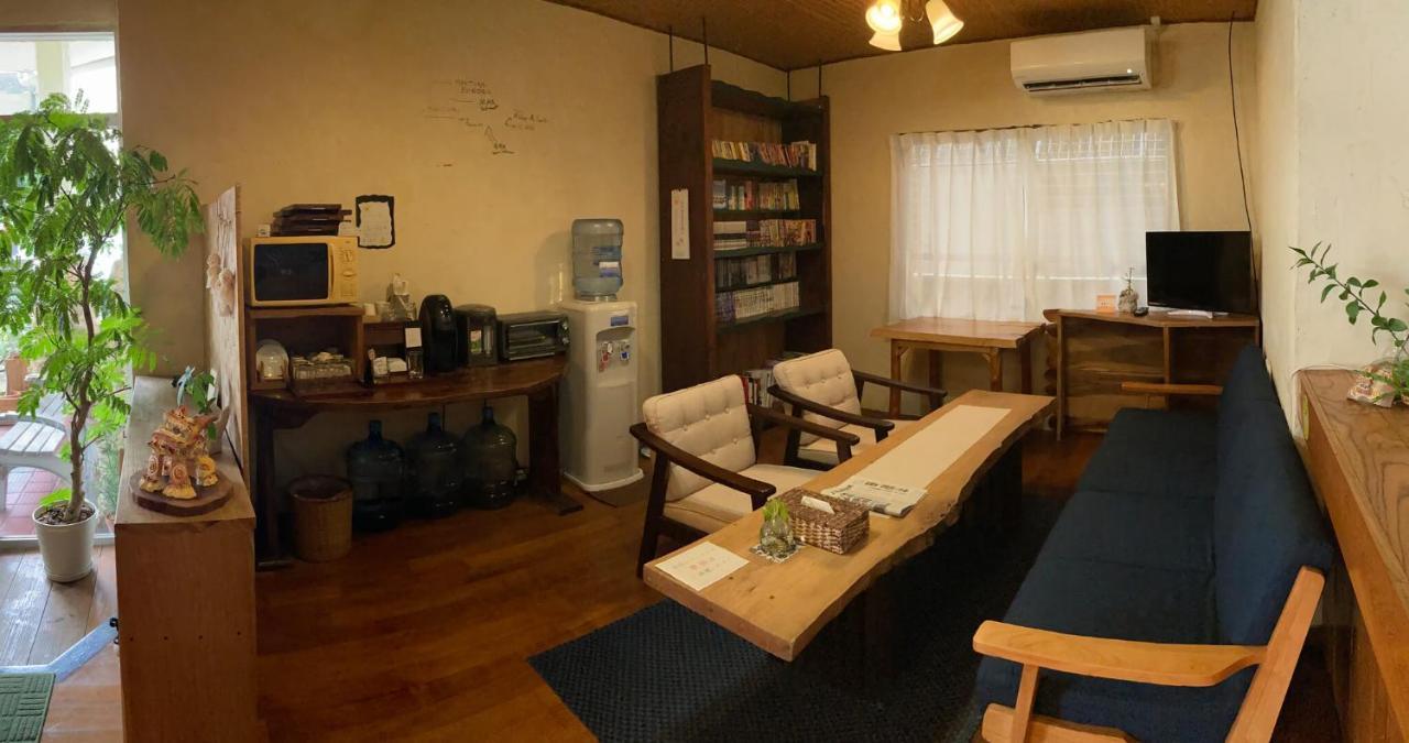 ペンションやいま日和 Hotel Ishigaki  Ngoại thất bức ảnh