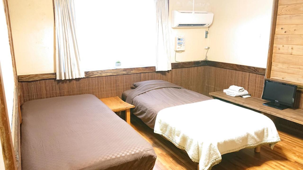 ペンションやいま日和 Hotel Ishigaki  Ngoại thất bức ảnh